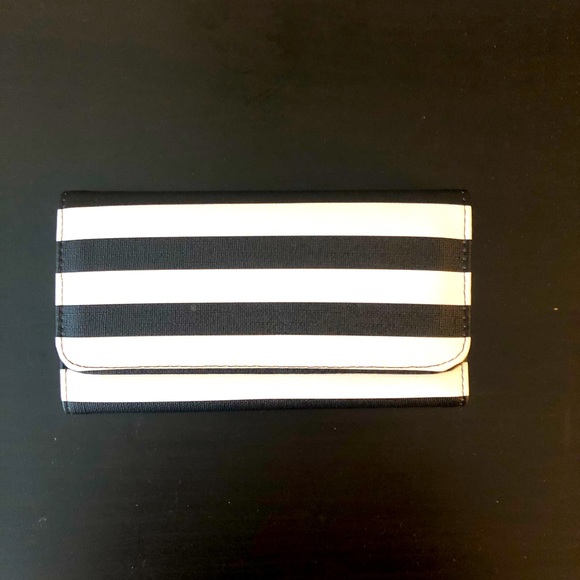 Kut from the Kloth Slim Striped Wallet - Picture 2 of 3